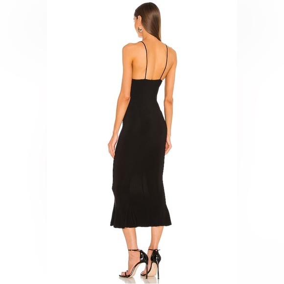 x REVOLVE Slip Fishtail Dress in Black
Norma Kamali size small - Picture 14 of 16